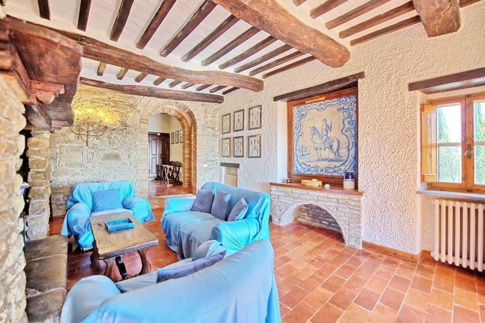 Villa Uccellaia By Posarellivillas Agello Dış mekan fotoğraf